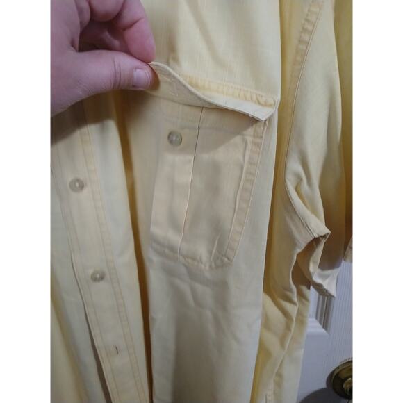 St John's Bay Shirt Men L Yellow Short Sleeve Button Down Pockets Summer - Picture 5 of 7